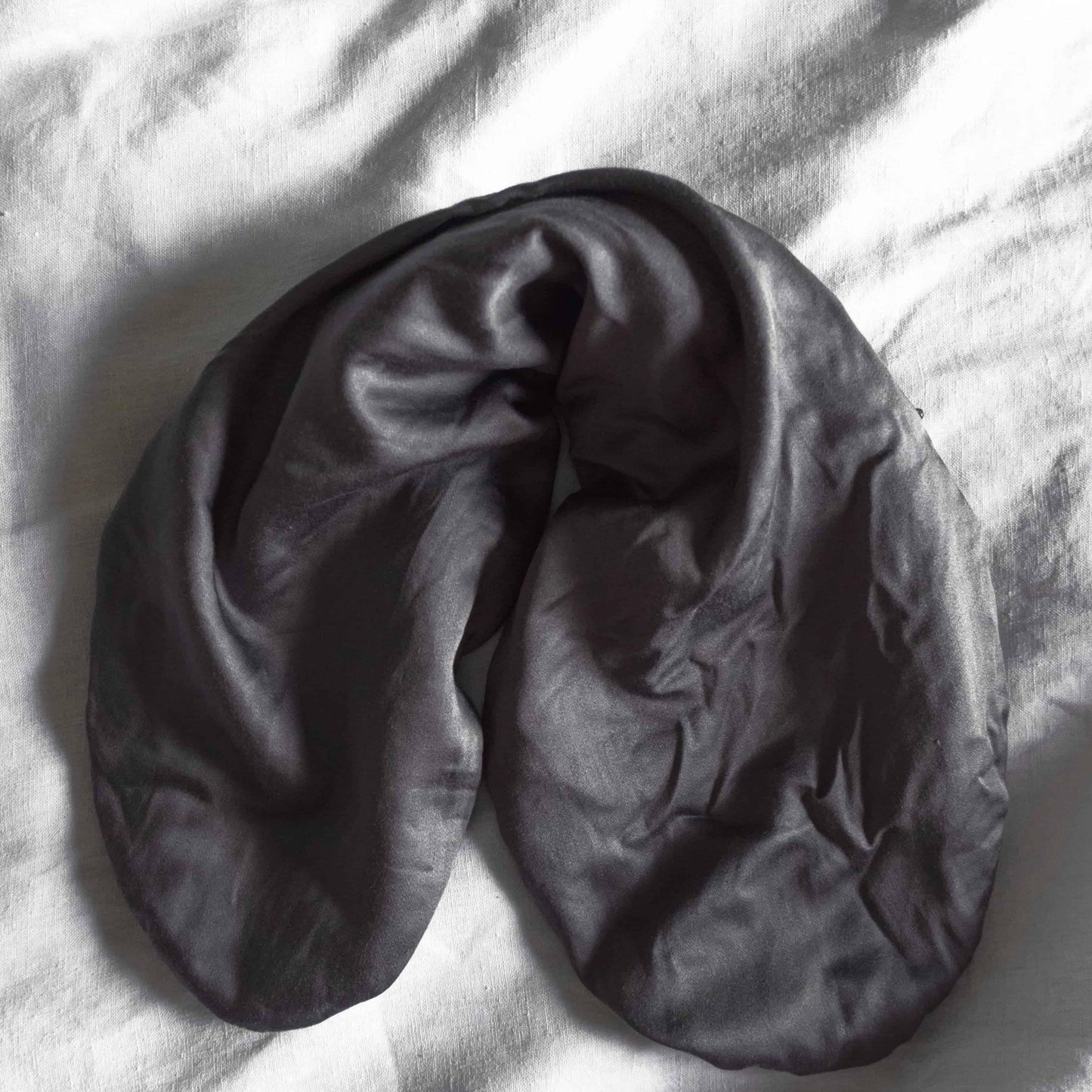 FaceHug™ Verzwaard Slaapmasker